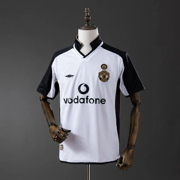 Camiseta de fútbol Manchester United 2001/02 ESPECIAL MANGA CORTA VERSION FAN